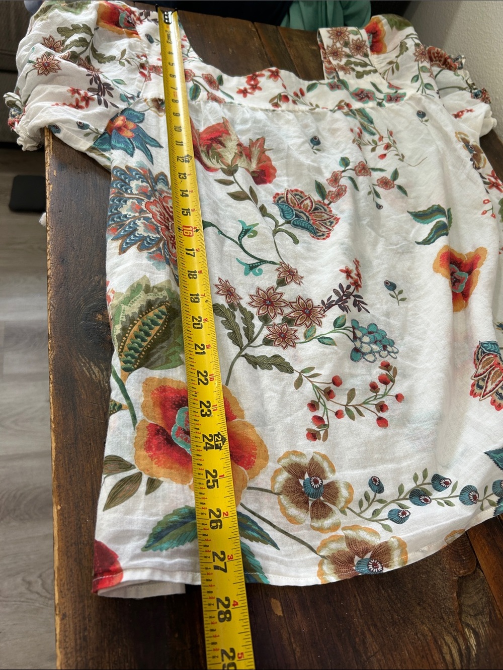 Johnny Was Ekru Ardell floral puff sleeve top large - Picture 8 of 9